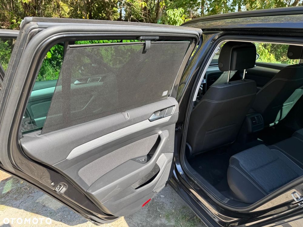 Volkswagen Passat 2.0 TDI SCR Style DSG - 10