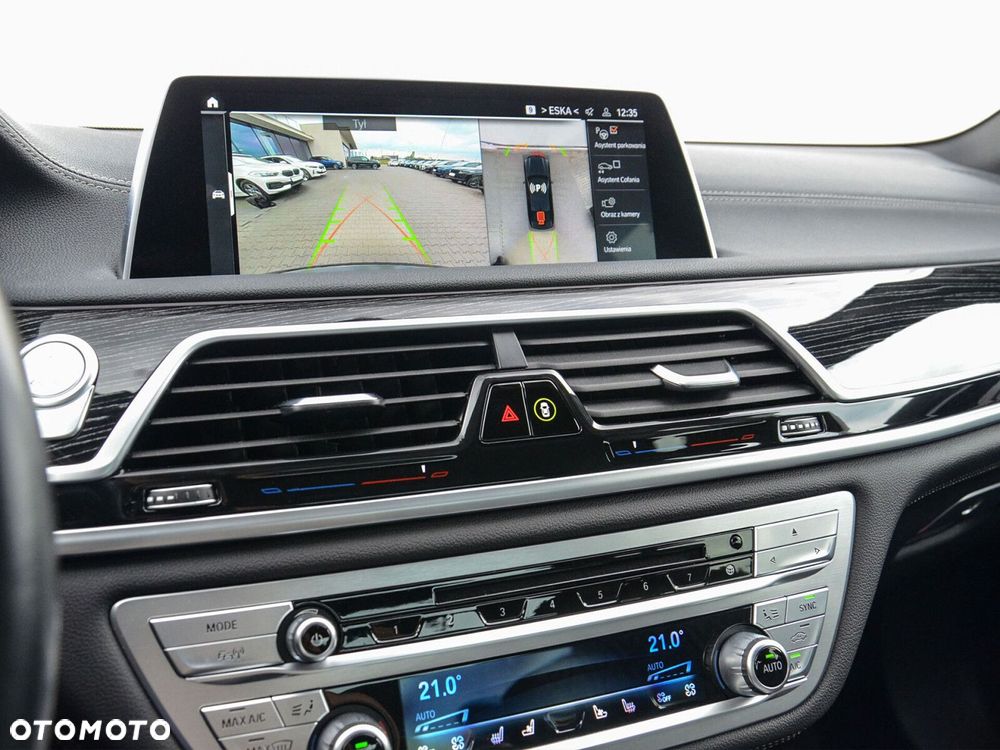 BMW Seria 7 730d xDrive mHEV sport - 29