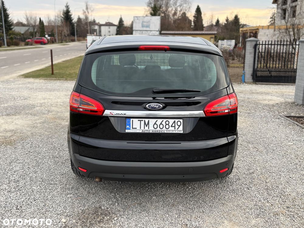 Ford S-Max - 23