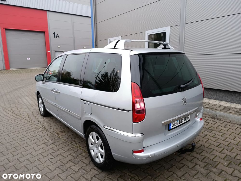 Peugeot 807 HDi 135 Family - 22