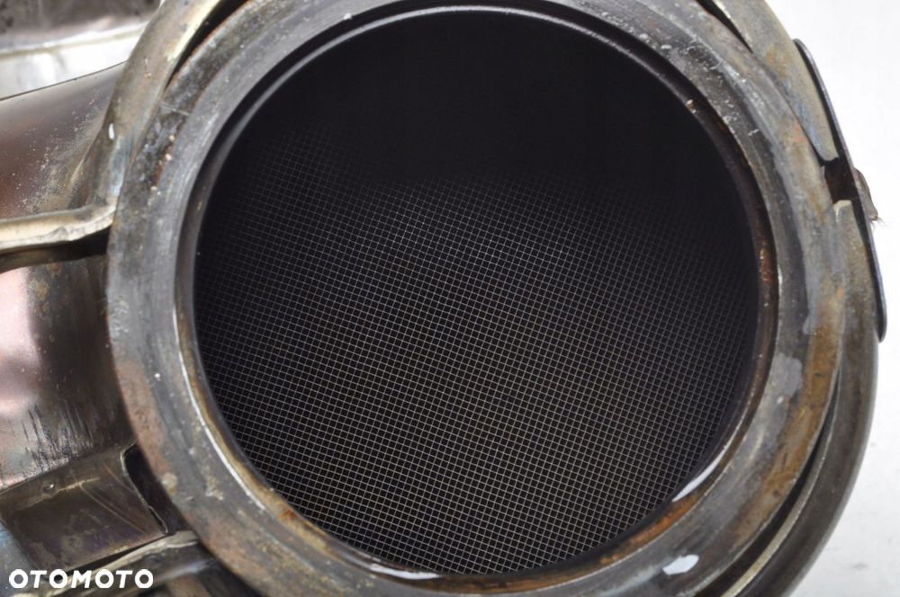 VOLVO S60 III XC60 II V60 II 2.0 16V T6 Plug-in Hybrid KATALIZATOR 32264006 - 9