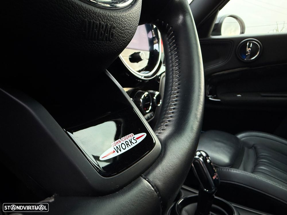 MINI Countryman Cooper D Premium First JCW Auto - 22