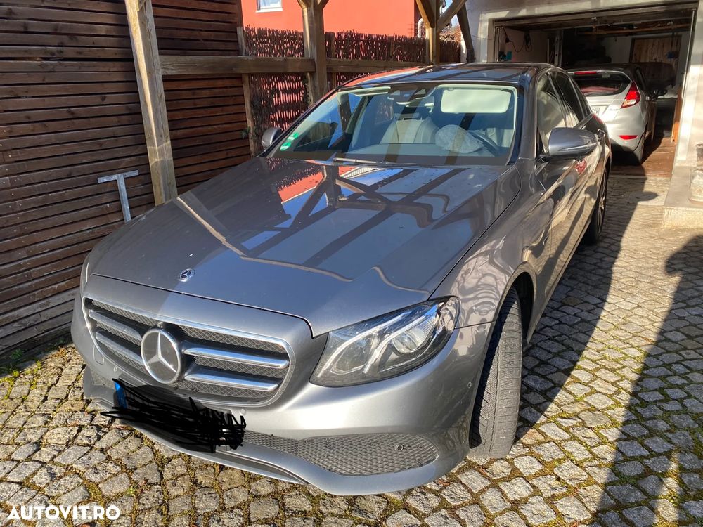 Mercedes-Benz E - 2
