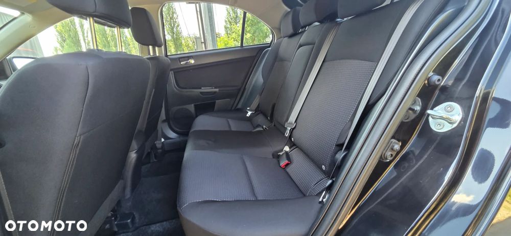 Mitsubishi Lancer 1.6 ClearTec Diamant Edition - 33