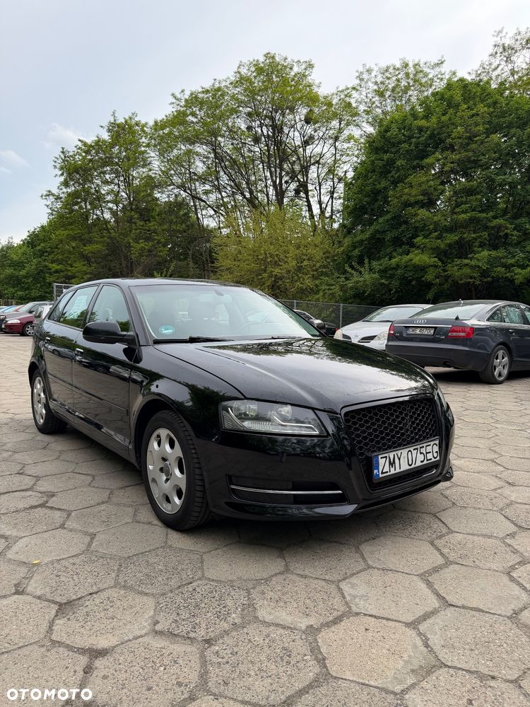 Audi A3 Sportback 1.6 TDI DPF Ambition - 3