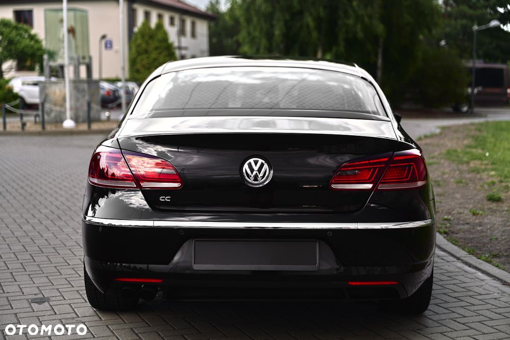 Volkswagen Passat CC 2.0 Blue TDI - 11