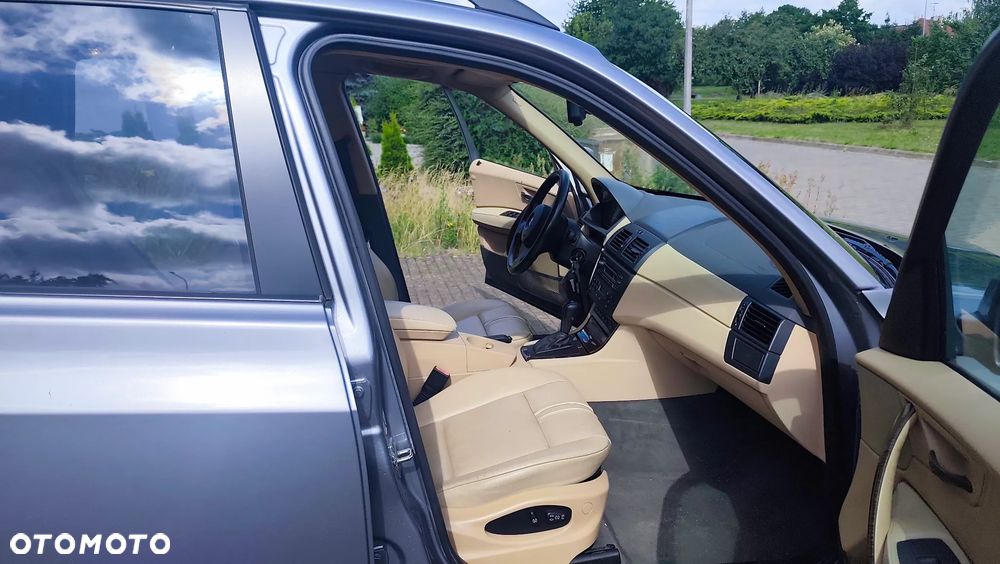 BMW X3 - 25