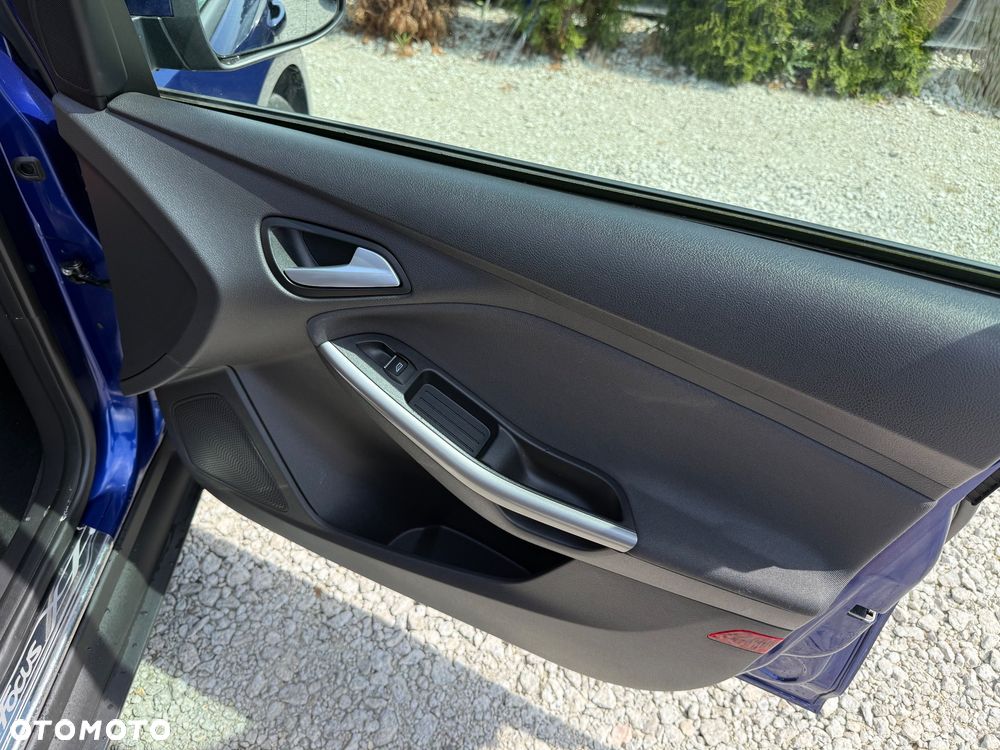 Ford Focus 1.0 EcoBoost 99g Start-Stopp-System Business Edition - 21