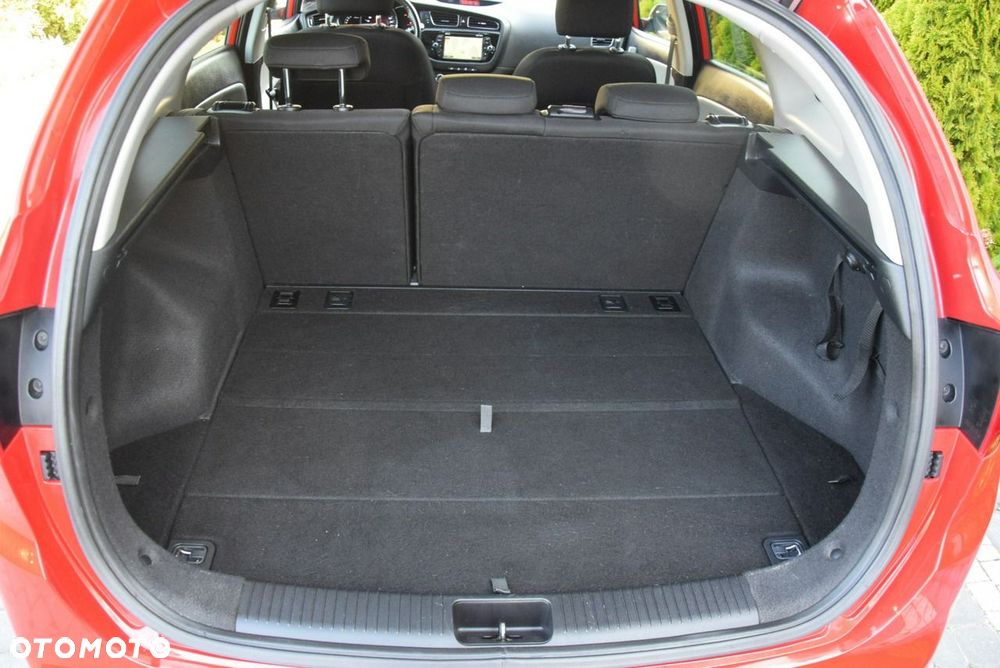 Kia Ceed 1.4 CVVT Dream Team Edition - 14