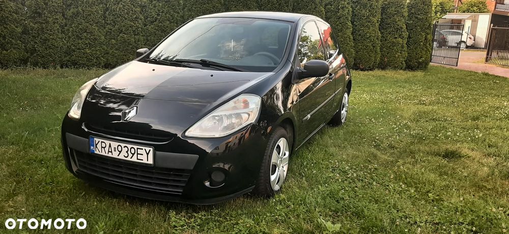 Renault Clio - 9