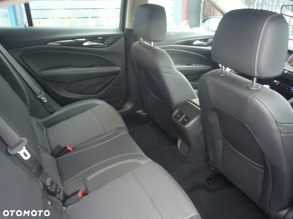 Opel Insignia 1.6 CDTI Elite S&S - 16