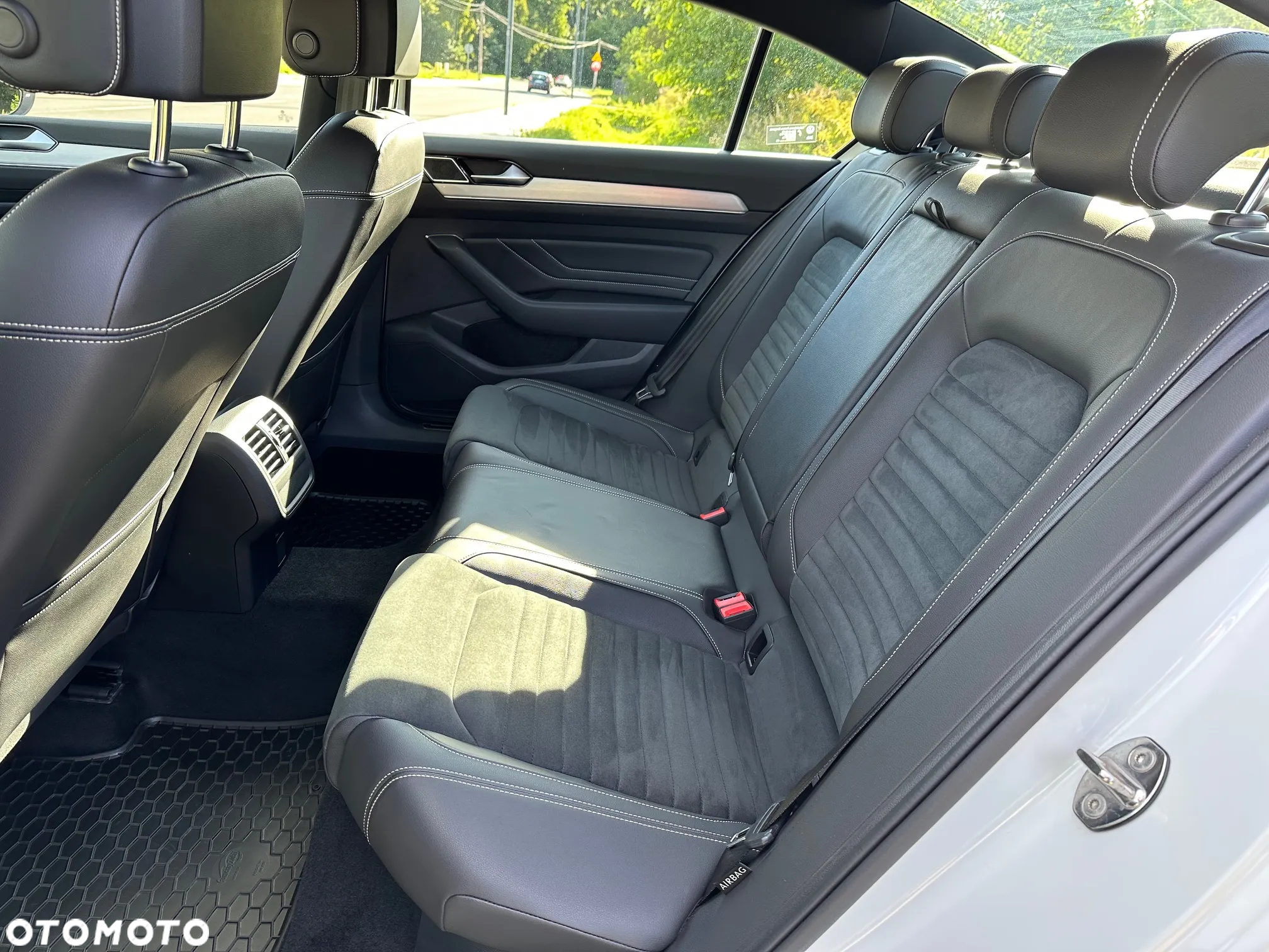 Volkswagen Passat 2.0 TSI Elegance DSG - 11