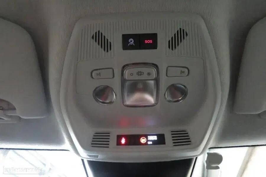 Citroën e-C3 44 kWh Autonomia Conforto Max - 18
