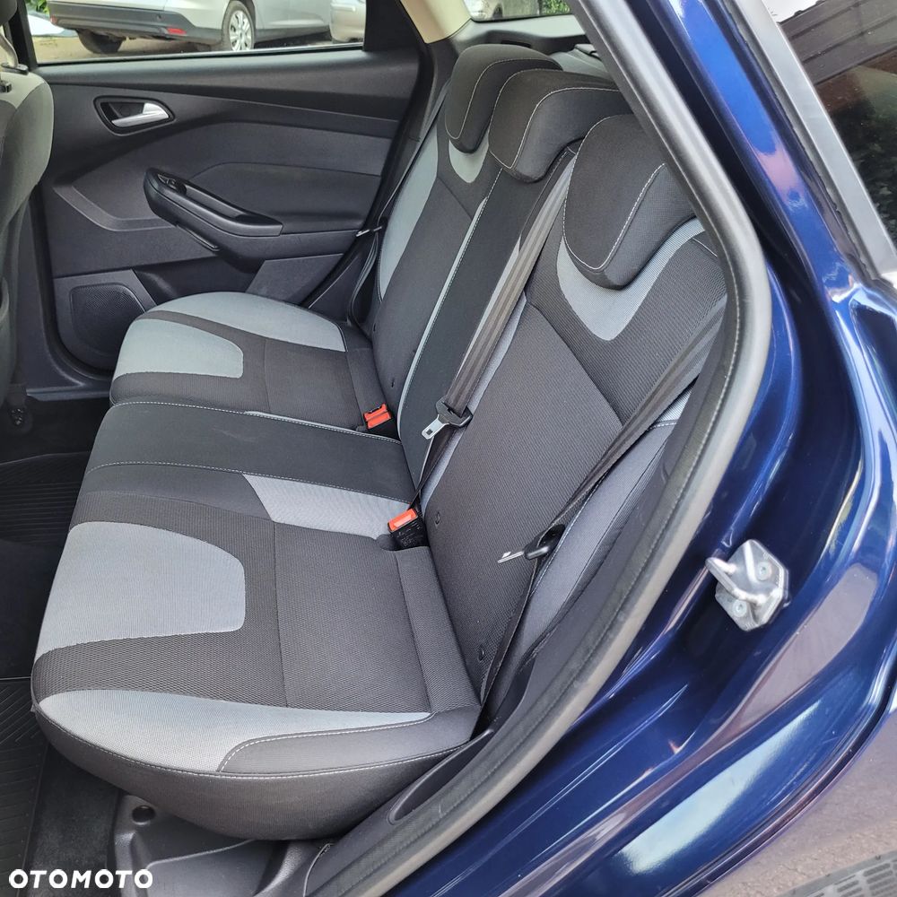 Ford Focus 1.6 TDCi DPF Start-Stopp-System Champions Edition - 16