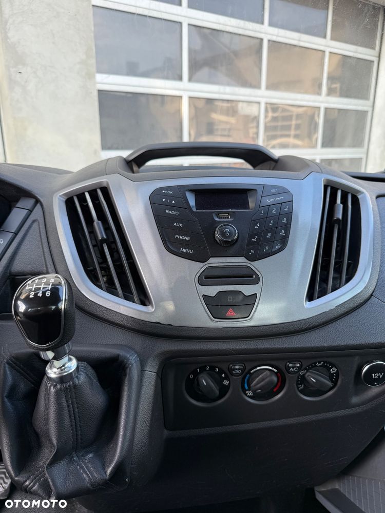 Ford Transit - 7