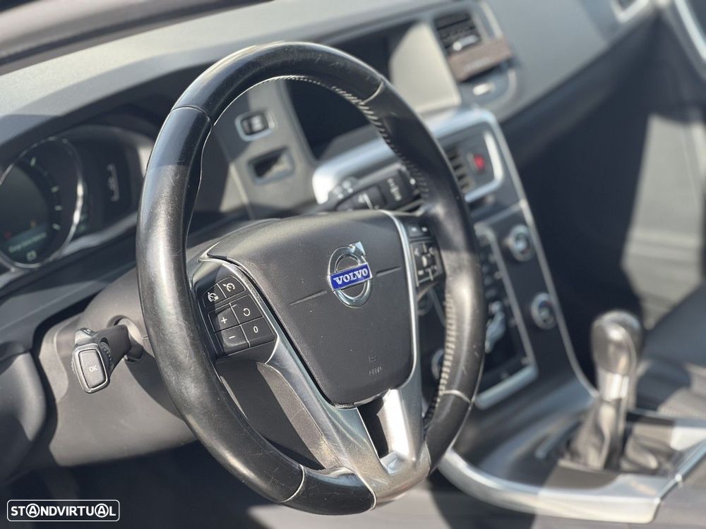 Volvo V60 D2 Edition - 8