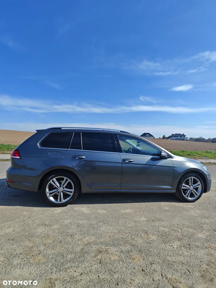 Volkswagen Golf 1.5 TSI BMT Evo Highline DSG - 1