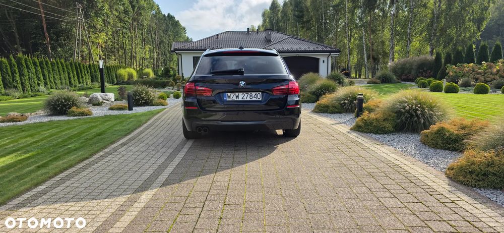 BMW Seria 5 525d Touring - 9