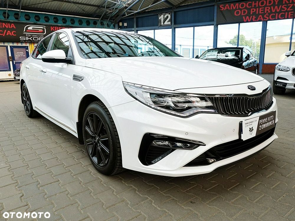 Kia Optima - 8