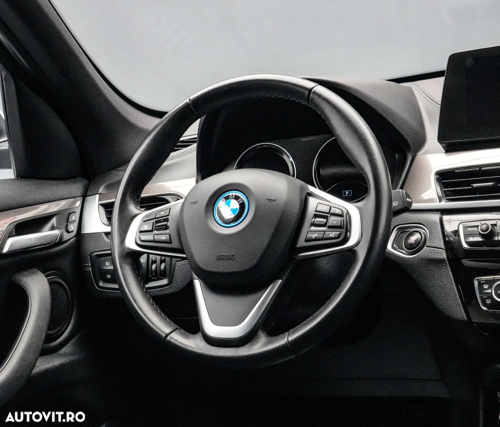 BMW X1 xDrive25e AT PHEV - 18