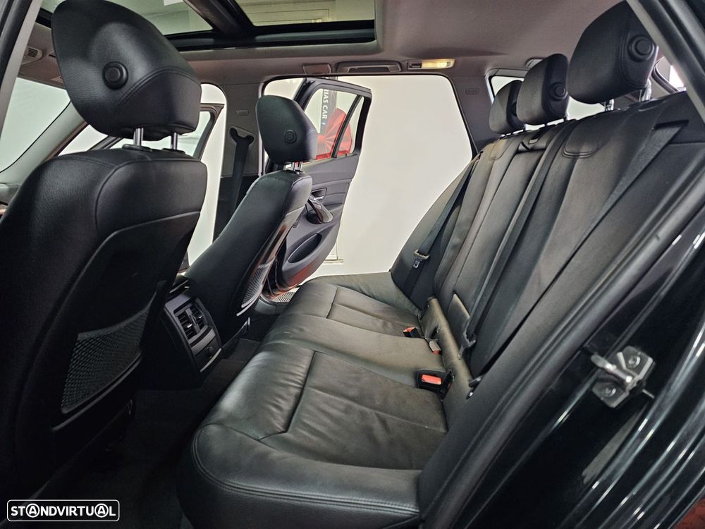 BMW 320 d Pack M Auto - 12