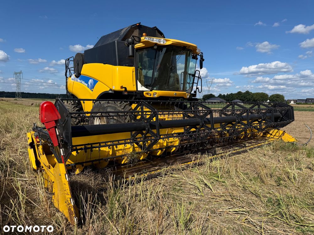 New Holland CR 9080 - 5
