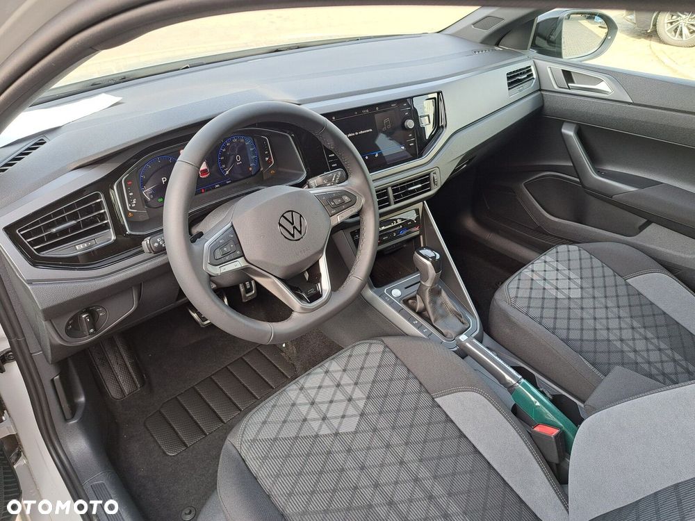 Volkswagen Taigo 1.5 TSI ACT R-Line DSG - 8