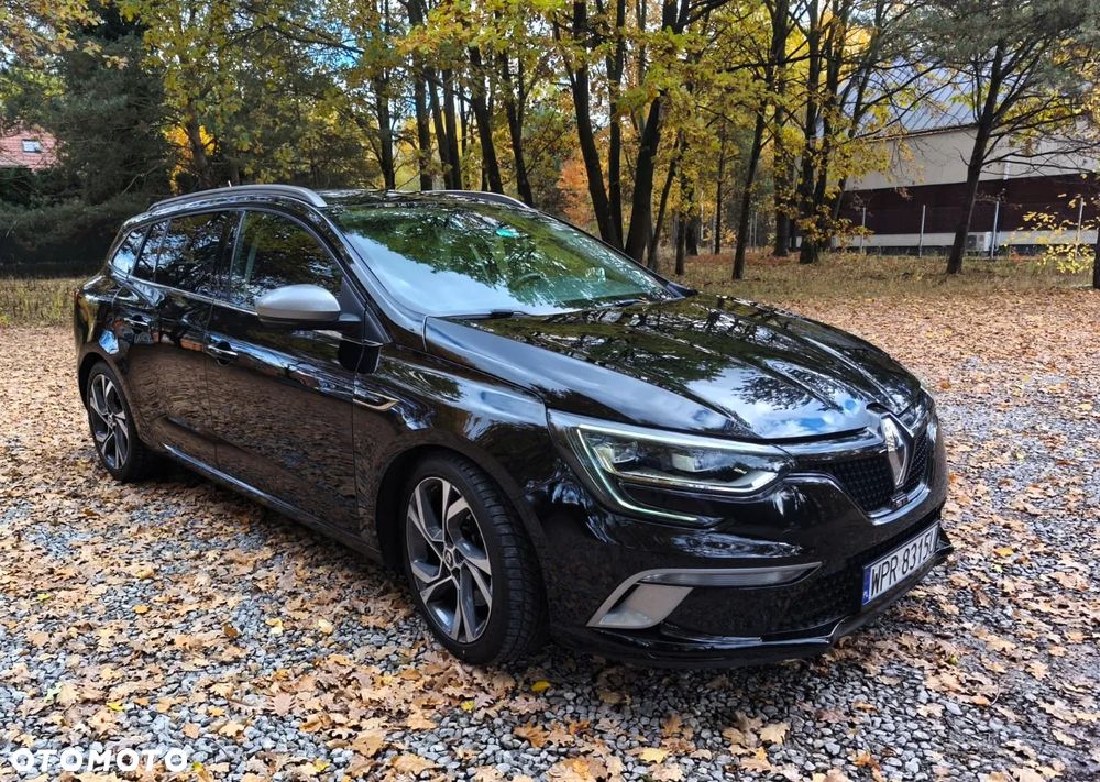 Renault Megane ENERGY TCe 205 EDC GT - 2