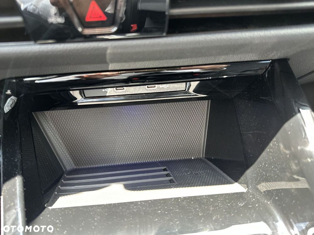 Volkswagen Golf Variant - 27