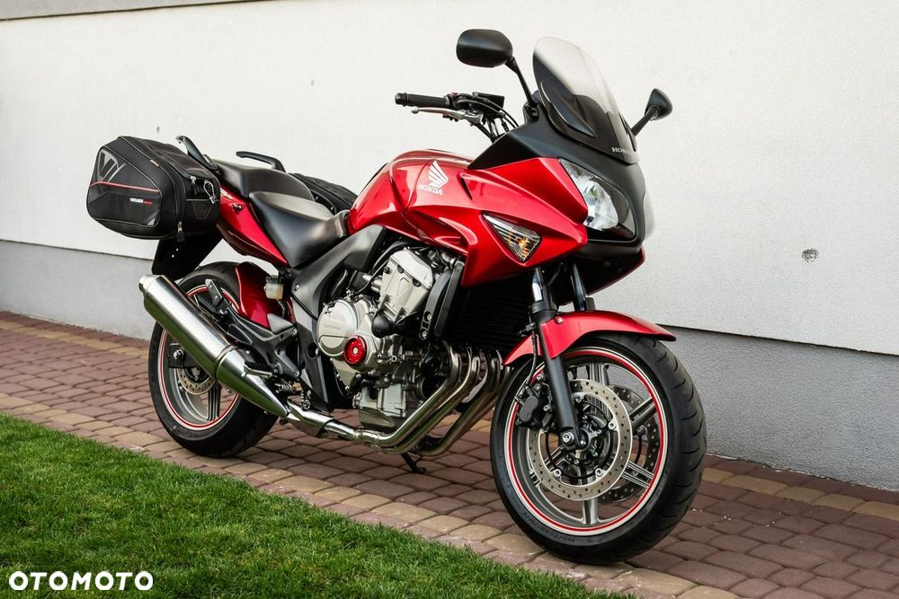 Honda CBF - 1