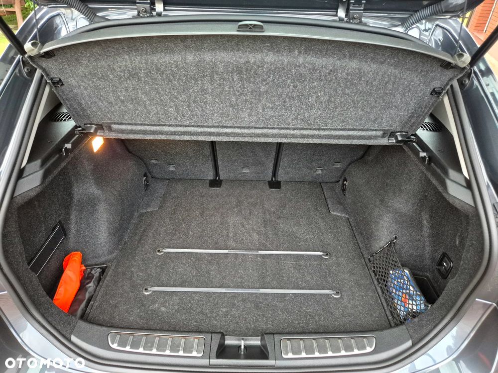 BMW X1 sDrive18d - 40