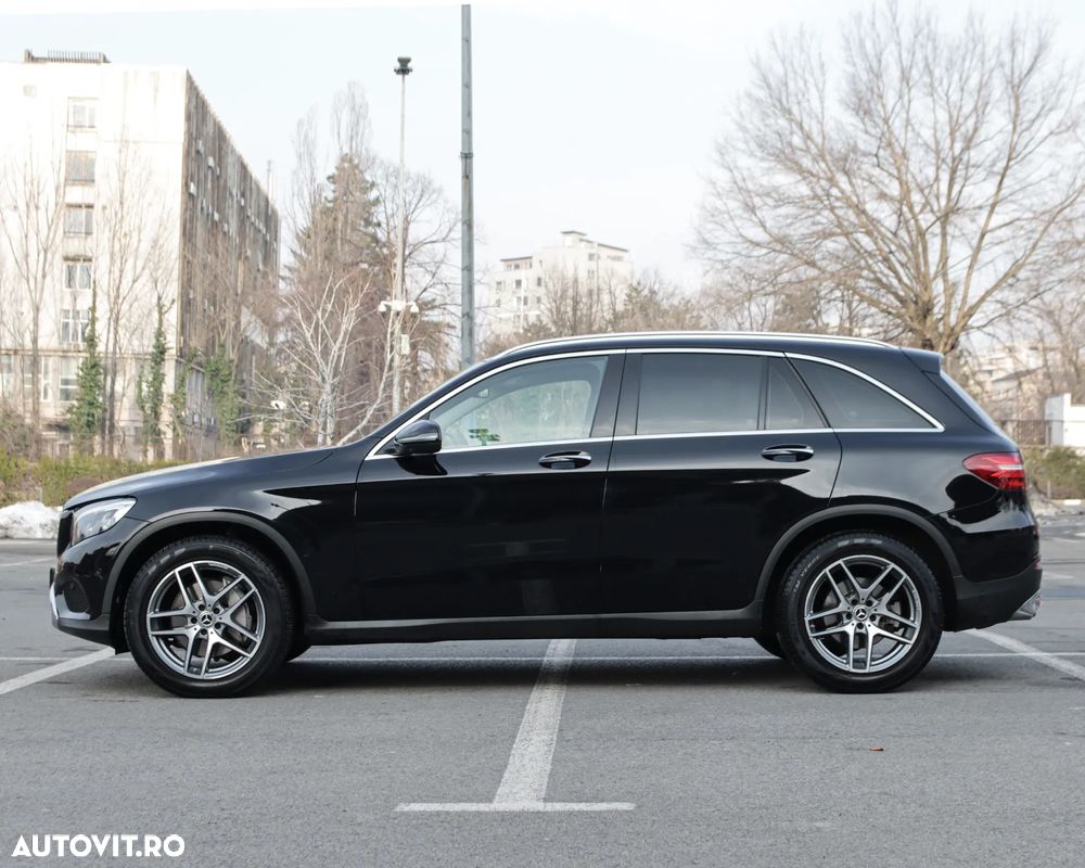 Mercedes-Benz GLC - 12