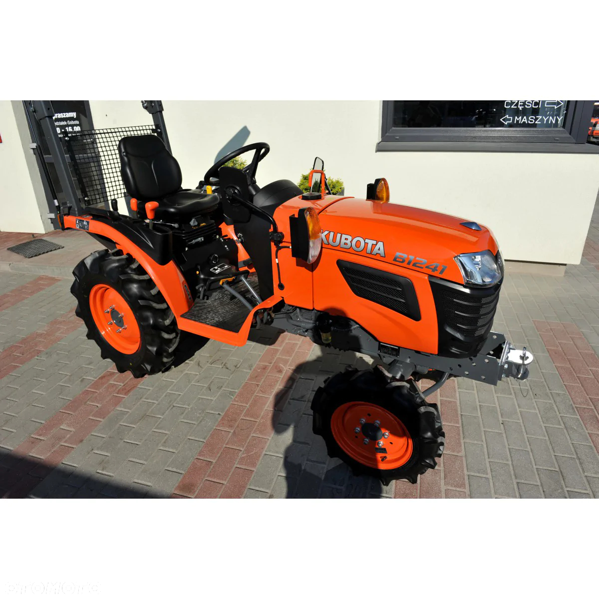 Kubota Kubota B1241 4x4 24KM - 4