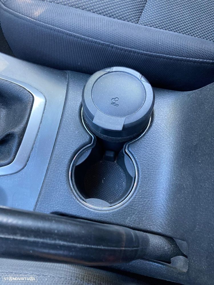 Kia Sorento 2.2 CRDi - 14