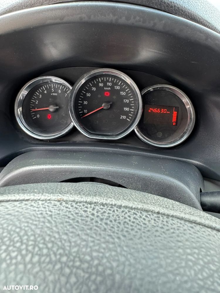 Dacia Logan 1.2 75CP Acces - 9
