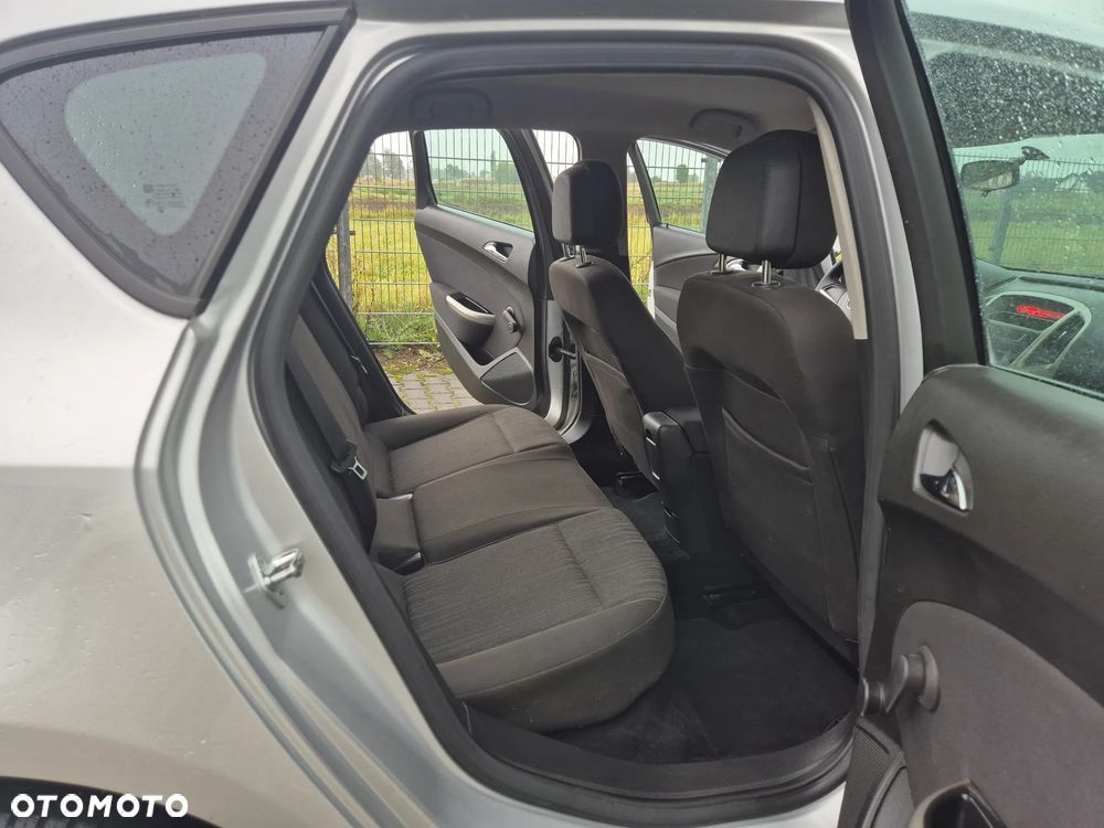 Opel Astra 1.6 Active - 8