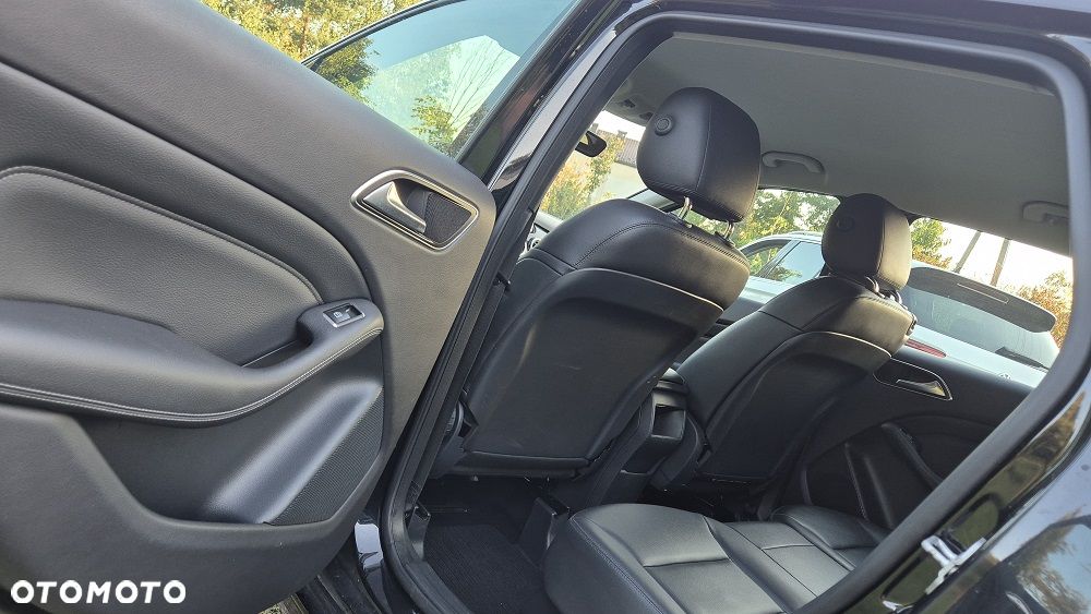 Mercedes-Benz Klasa B 180 BlueEFFICIENCY Edition - 9