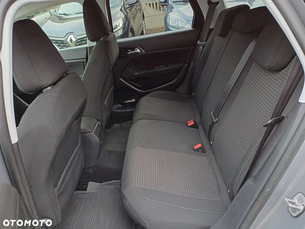 Peugeot 308 BlueHDi FAP 130 Stop & Start Allure - 17