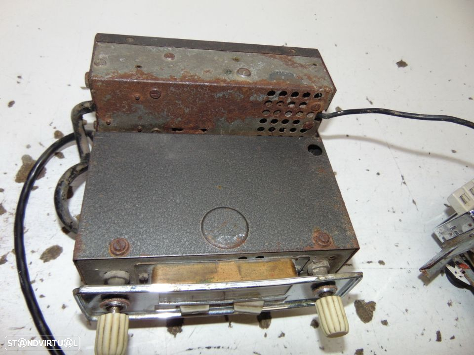 Rádios antigos ford e philips - 8