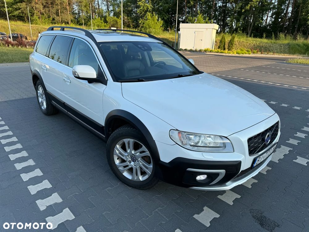 Volvo XC 70 T5 AWD Dynamic Summum - 2