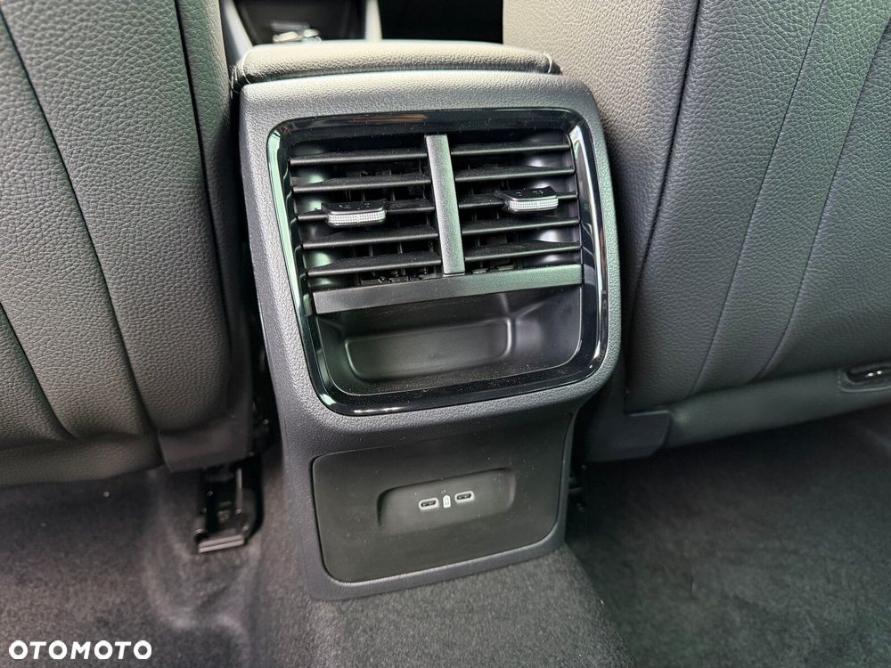 Skoda Octavia 1.5 TSI mHEV Sportline DSG - 24