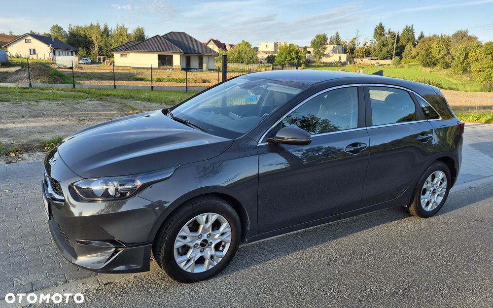 Kia Ceed - 1