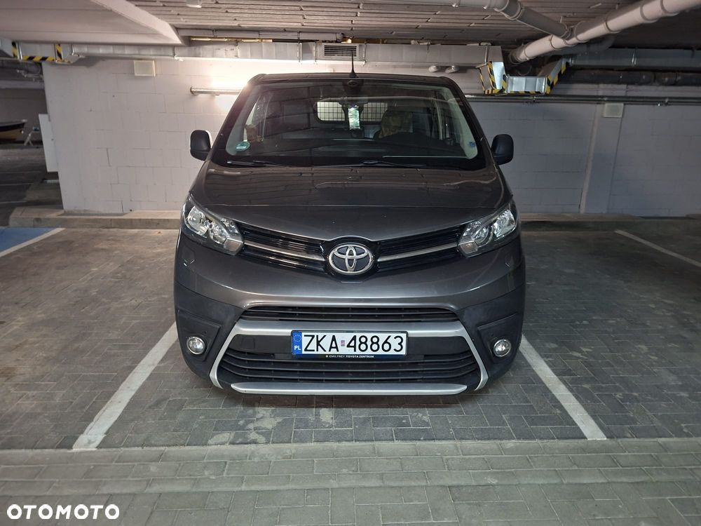 Toyota PROACE - 1
