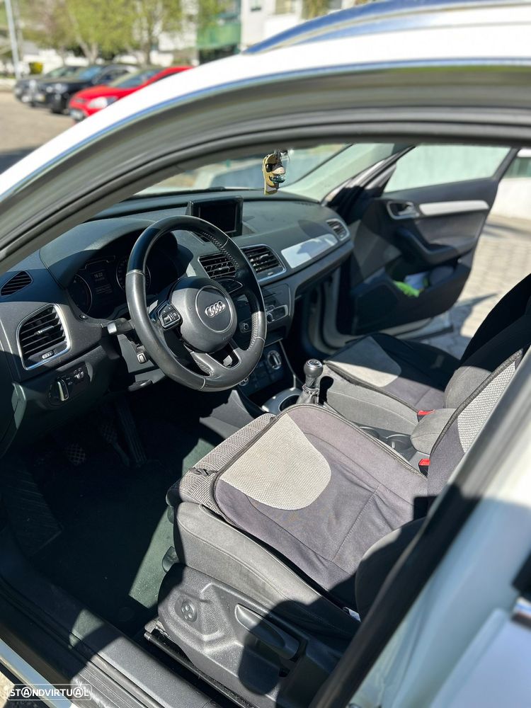 Audi Q3 2.0 TDI - 4