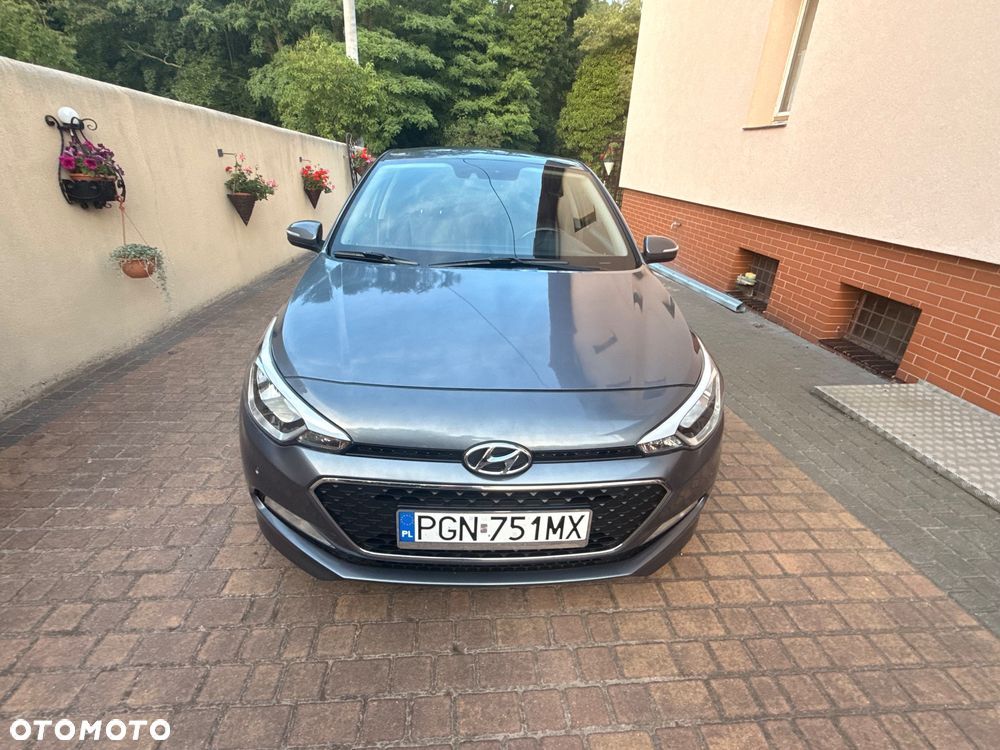 Hyundai i20 1.4 Premium - 3