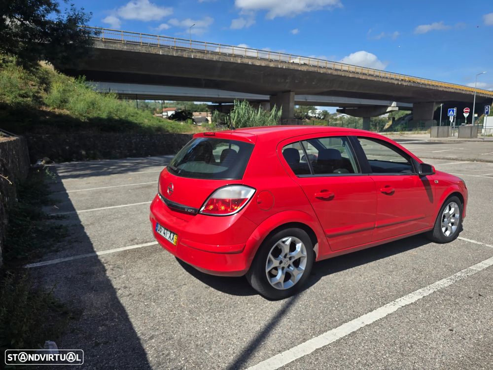 Opel Astra 1.7 CDTI Elegance - 3
