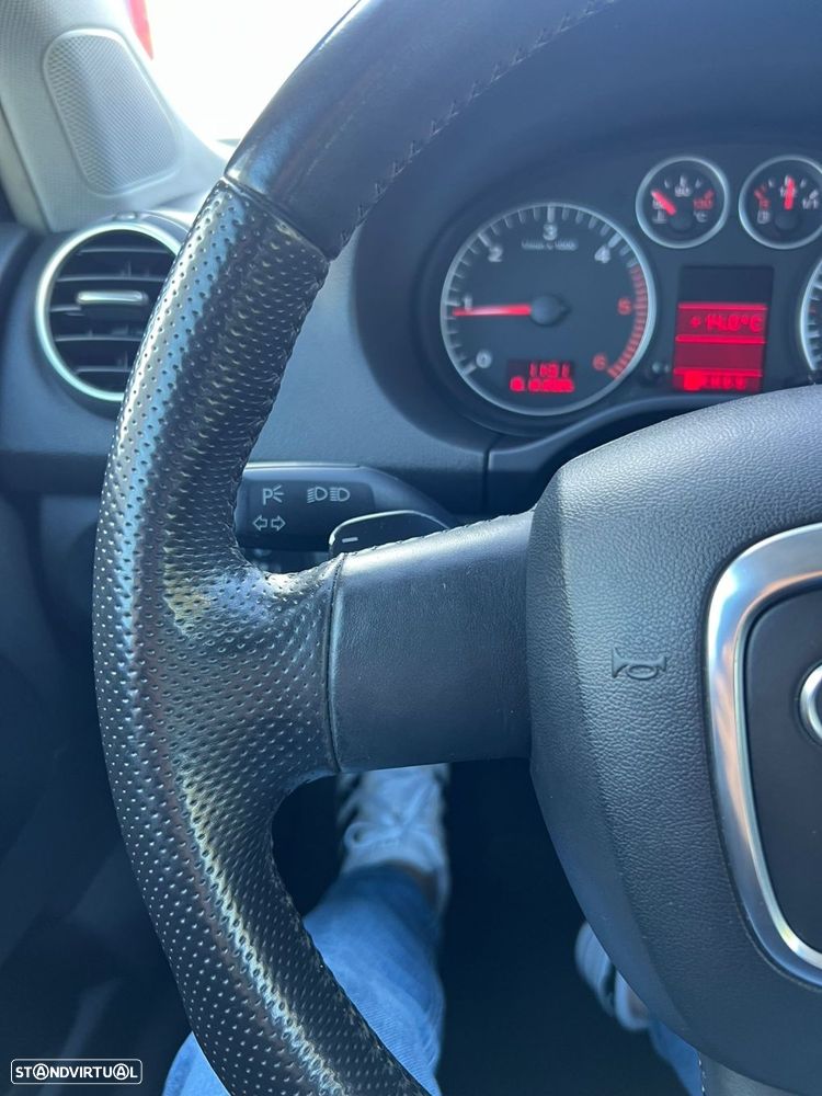 Audi A3 2.0 TDI Sport S tronic - 24