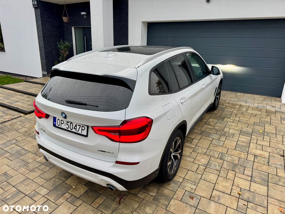 BMW X3 sDrive18d Advantage - 13