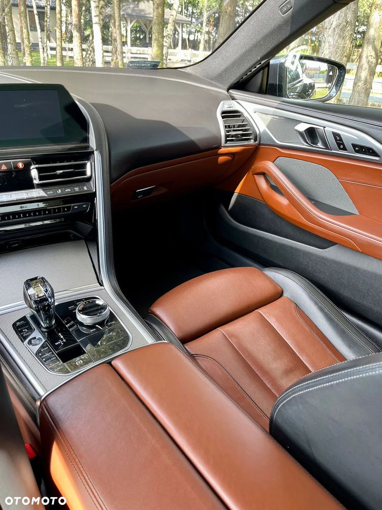 BMW Seria 8 840d xDrive - 13