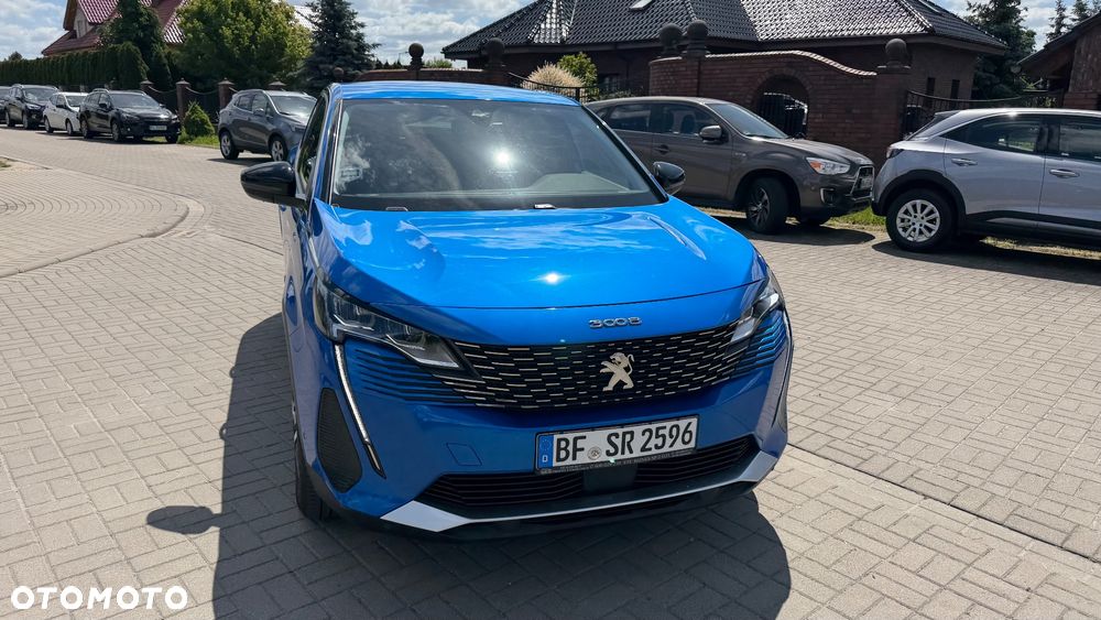 Peugeot 3008 Hybrid4 300 e-EAT8 Allure - 4